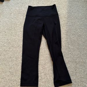 Lululemon Wunder Train high-rise crop 23”